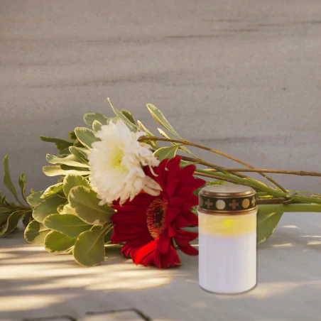 Latarenki-ogrodowe - znicz led na baterie biały z wyłącznikiem czasowym 