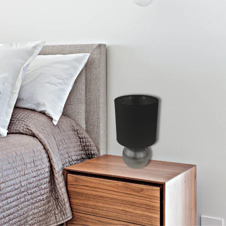 Lampki-nocne - stylowa lampka na stolik w stylu glamour hit perlo silver/black 03290 ideus 