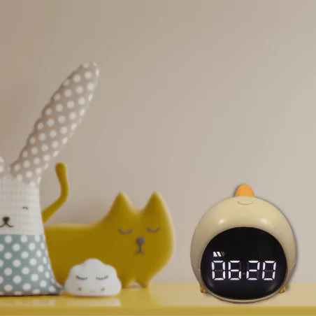Oswietlenie-do-pokoju-dzieciecego - budzik zegarek upominek dla dziecka mały dino żółty interblue 