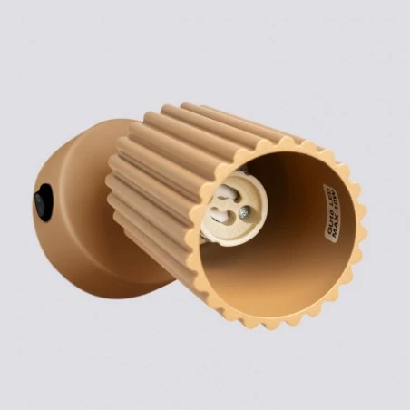 Kinkiety-do-salonu - kinkiet karbon złota tuba z włącznikiem do sypialni sollux sl.1560 