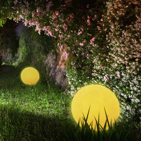 Lampy-kule-ogrodowe - lampa do ogrodu biała kula na prąd o średnicy 40cm globo eko0458 eko-light 