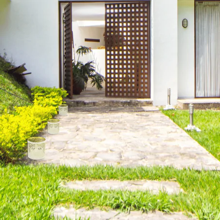 Lampy-solarne - lampa solarna ogrodowa stołowa beżowa z neutralnym światłem celina ideus 