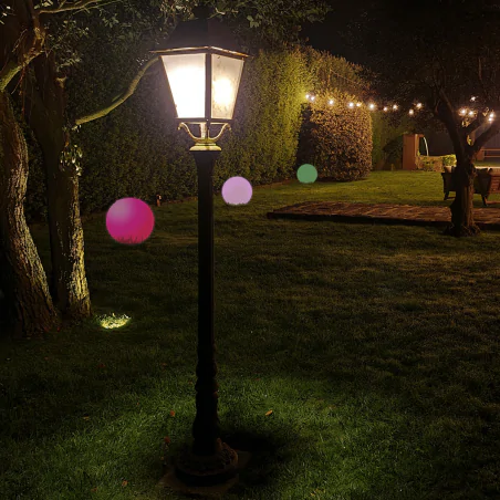 Lampy-kule-ogrodowe - lampa solarna do ogrodu kula na pilota 20cm z kolorowym światłem rgb 325365 polux-goldlux 