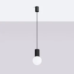 Lampy-sufitowe - lampa wisząca mleczna kula z czarną podstawą halo 1 czarna sollux sl.1714 