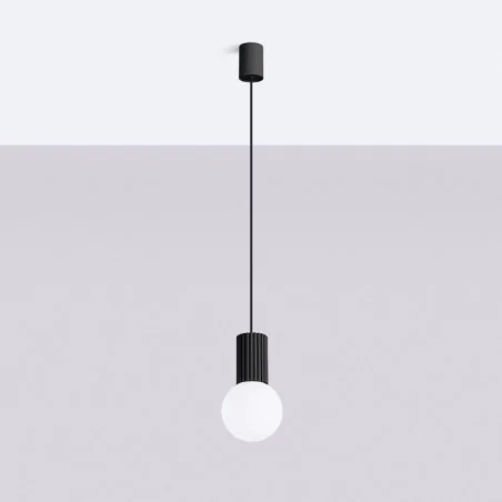 Lampy-sufitowe - lampa wisząca mleczna kula z czarną podstawą halo 1 czarna sollux sl.1714 