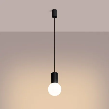 Lampy-sufitowe - lampa wisząca mleczna kula z czarną podstawą halo 1 czarna sollux sl.1714 