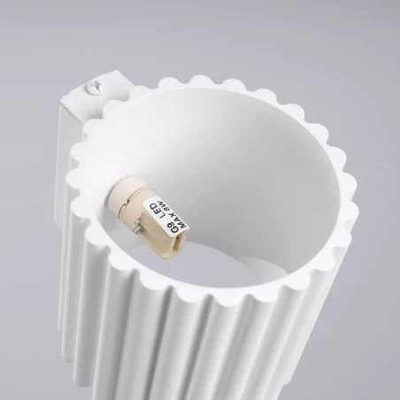 Kinkiety-do-salonu - kinkiet tuba biała karbowana lampa na ścianę punktowa aura biały g9 sollux sl.1781 