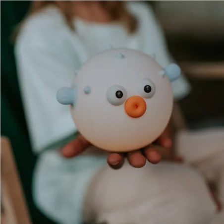 Oswietlenie-do-pokoju-dzieciecego - lampa do pokoju dziecka rybka lampka nocna rozdymka led interblue 