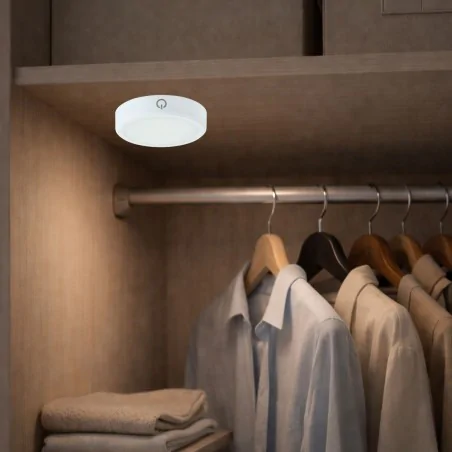Oprawy-meblowe-podszafkowe - oprawa meblowa z czujnikiem ruchu lampka bezprzewodowa do szafy biała zibi ideus 