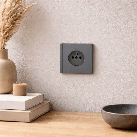 Gniazda-podwojne-podtynkowe - szare gniazdo podwójne uziemieniem z ramką w komplecie cc tr 16x wesa 