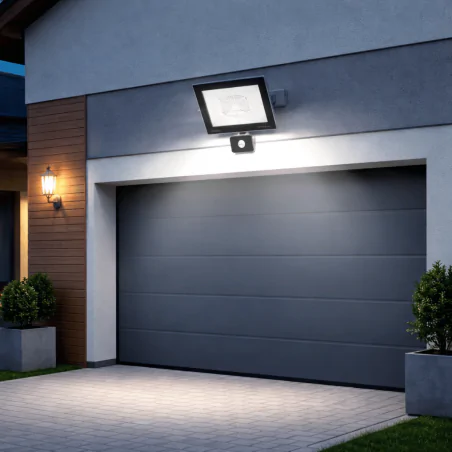 Naswietlacze-led-50w-i-wiecej - naświetlacz led 100w szary na podjazd mocny halogen z zimnym światłem 6200k szary kroma led 03708 ideus 