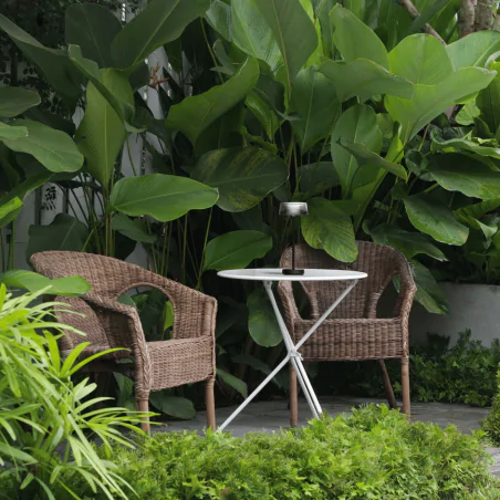 Ozdobne-oswietlenie-do-ogrodu - lampka stołowa led z akumulatorem na stolik lampa na taras i balkon czarna casablanca polux/goldlux 