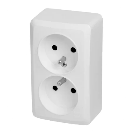 Gniazda-podwojne-natynkowe - gniazdo podwójne z uziemieniem natynkowe białe ip20 berg elektro-plast 