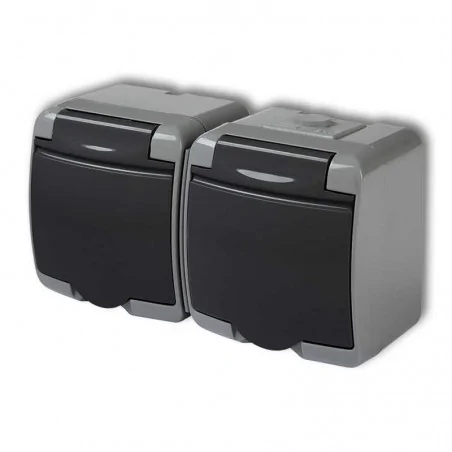 Gniazda-elektryczne - podwójne gniazdo do garażu z klapką z uziemieniem 30ghe-2 junior karlik 