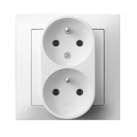 Gniazda-podwojne-podtynkowe - podwójne białe gniazdo elektryczne podtynkowe z uziemieniem z funkcją niezamienności faz gp-2yc/00 impresja ospel 