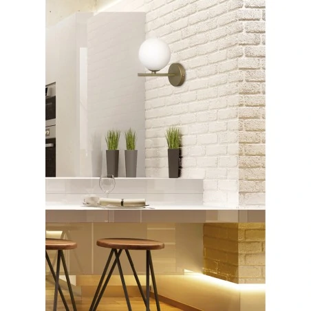 Kinkiety-do-salonu - kinkiet kula mleczna g9 28w w kolorze mosiężnym kama 21-73419 candellux 