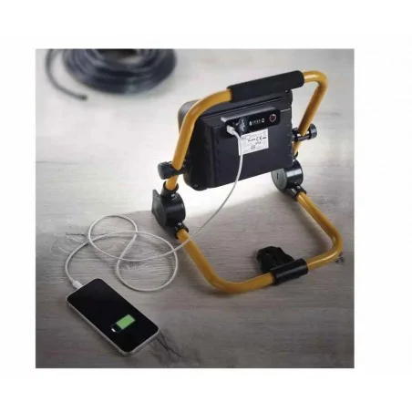 Naswietlacze-led-przenosne - ładowalny naświetlacz led przenośny 10w zimna biel acco zs2812 emos 