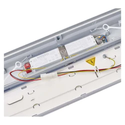 Oprawy-hermetyczne-led - zt1521 podłużna oprawa pyłoszczelna led 21w do 35w nw ip66 misty emos 