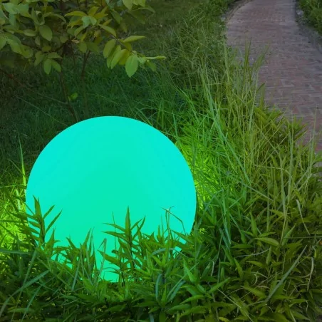 Lampy-kule-ogrodowe - lampa solarna do ogrodu kula na pilota 20cm z kolorowym światłem rgb 325365 polux-goldlux 
