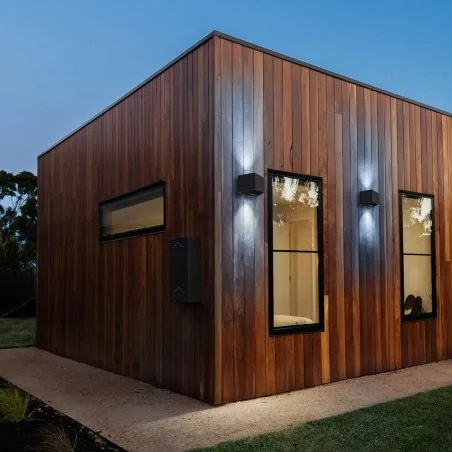 Kinkiety-solarne - eko9098 solarna lampa elewacyjna led 50lm 6000k czujnik zmierzchu wings eko-light 