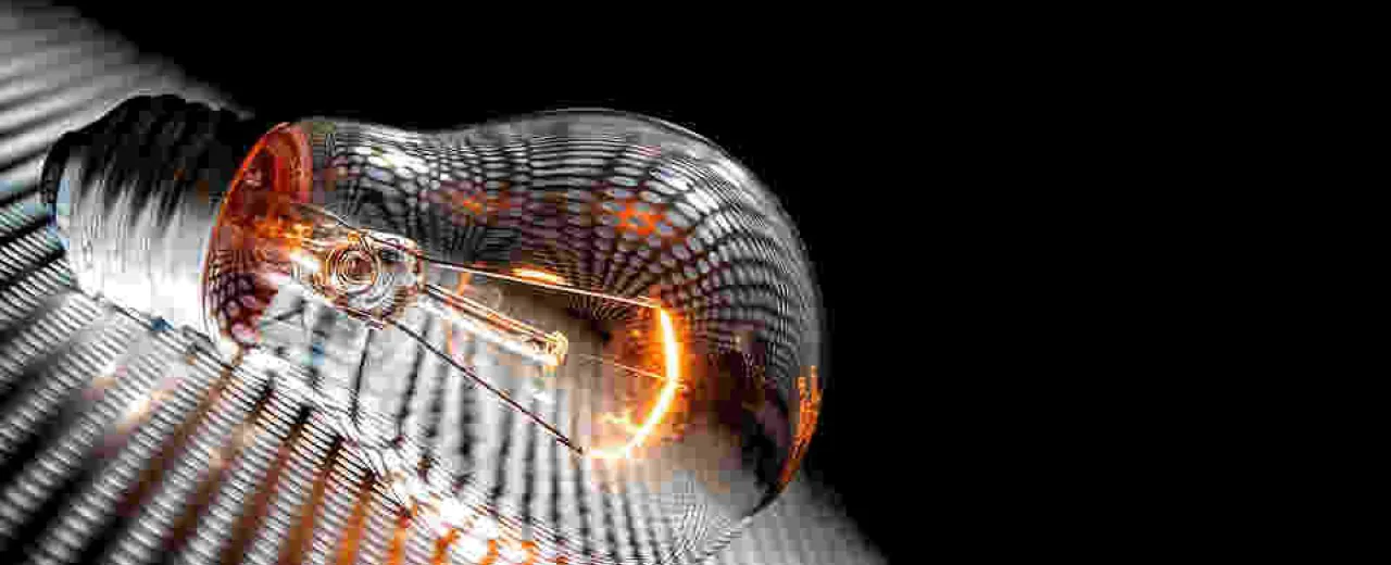 Jak obniżyć koszty eksploatacji energii elektrycznej w naszym domu?