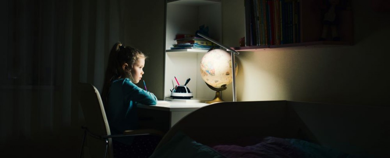 Lampki do nauki dla dzieci - na co zwrócić uwagę przy zakupie?