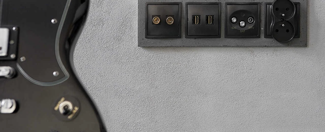 Rodzaje gniazd antenowych – jakie gniazdo antenowe kupić?