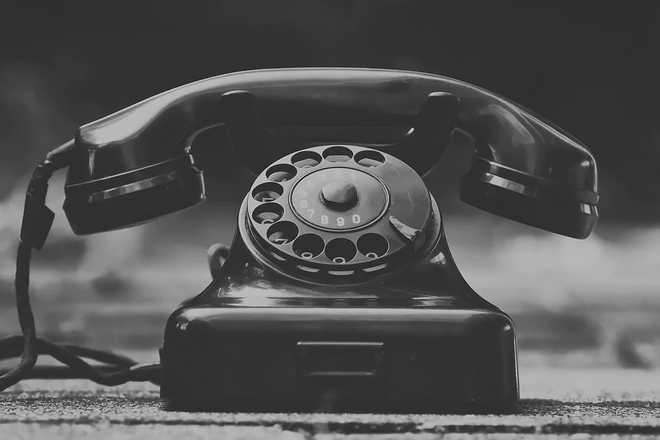 Jak wybrać gniazdo telefoniczne?